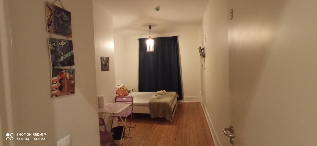 Chiado Happy Rooms Lisbon Luaran gambar